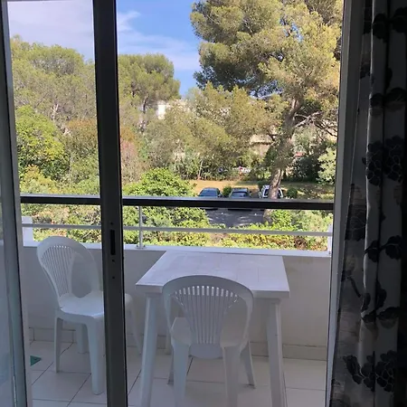 Appartement Superbe Avec Piscine Au Bord De La Mer Saint-Raphaël